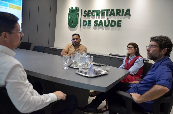 Secretaria de Saúde de Campina Grande recebe representante do Ministério da Saúde e trata sobre capacitação da Atenção Primária