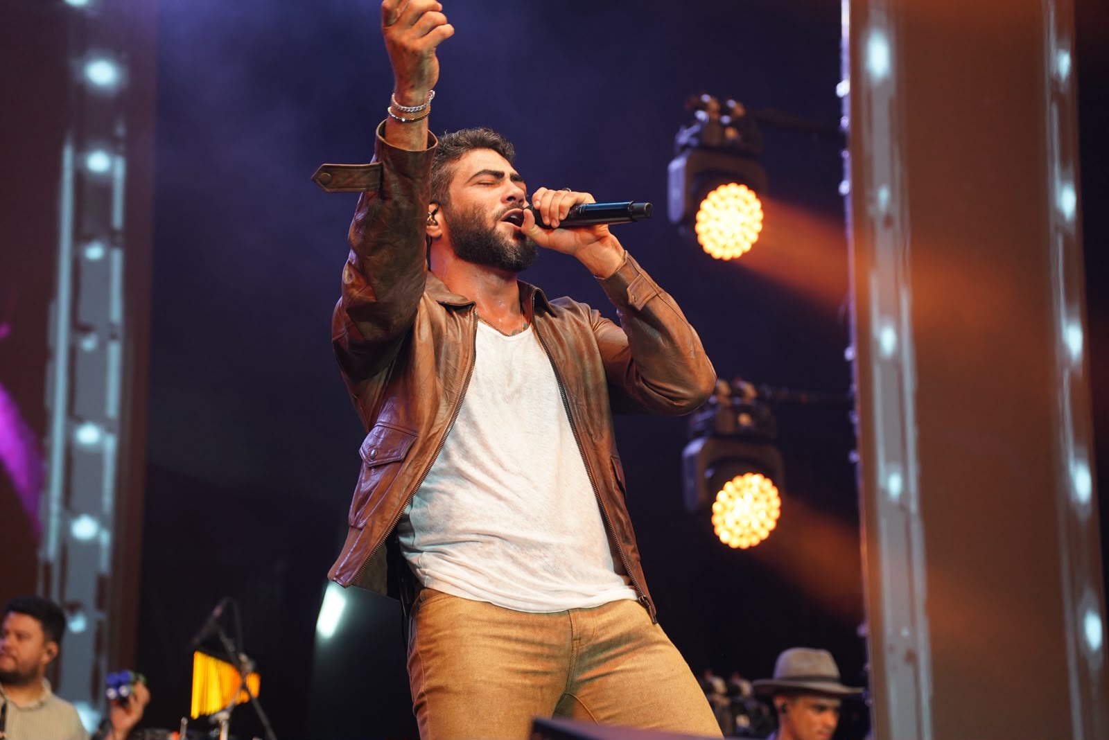 “Até Você Voltar” ao Parque do Povo: sábado promete multidão com Henrique e Juliano n’O Maior São João do Mundo