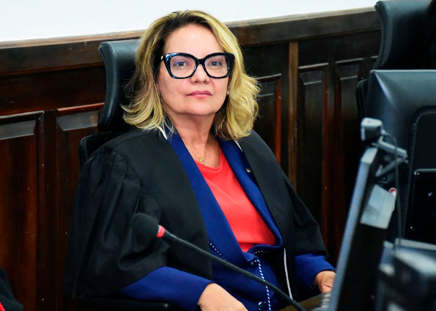 Justiça determina suspensão da greve dos servidores municipais de Campina Grande