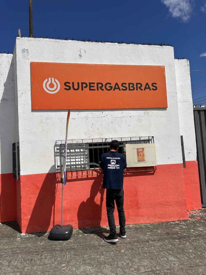 Pesquisa mensal do Procon-CG revela variações de até 87,5% na água mineral e mais de 15% no gás de cozinha