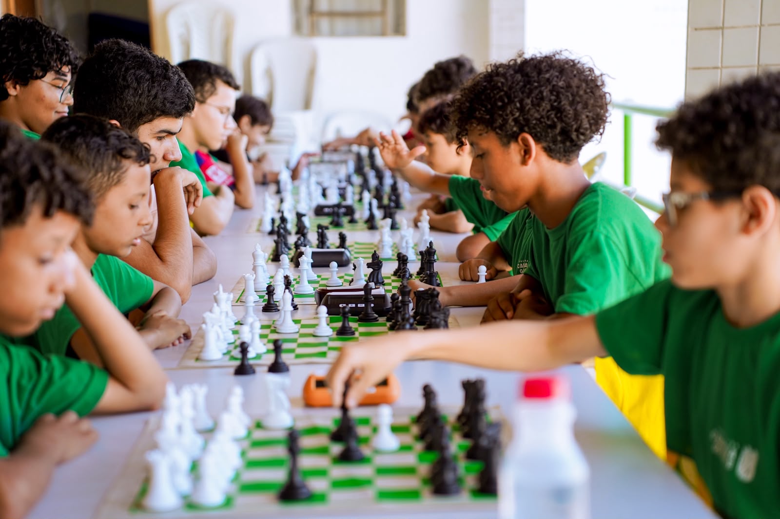 Dia do Xadrez – Projeto Jogada de Mestre completa 5 anos e realiza Festival de Xadrez com 300 estudantes