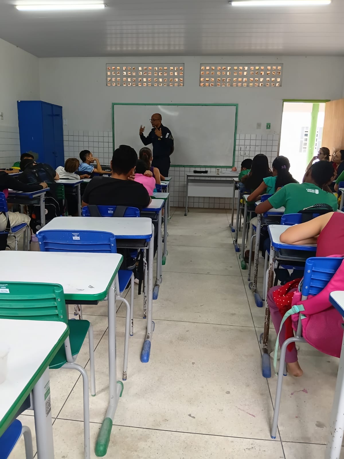 Termina na Escola Maria das Vitórias mais uma etapa do ciclo de palestras “Paz pela Paz na Escola”