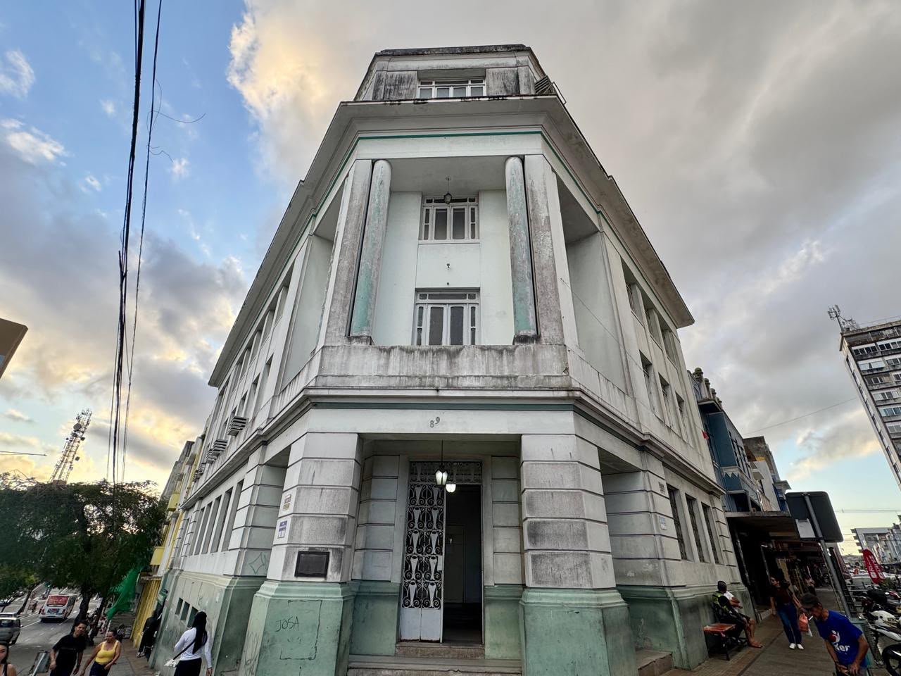 Prefeitura de Campina Grande promove ação cultural na Biblioteca Municipal em celebração ao Dia do Escritor