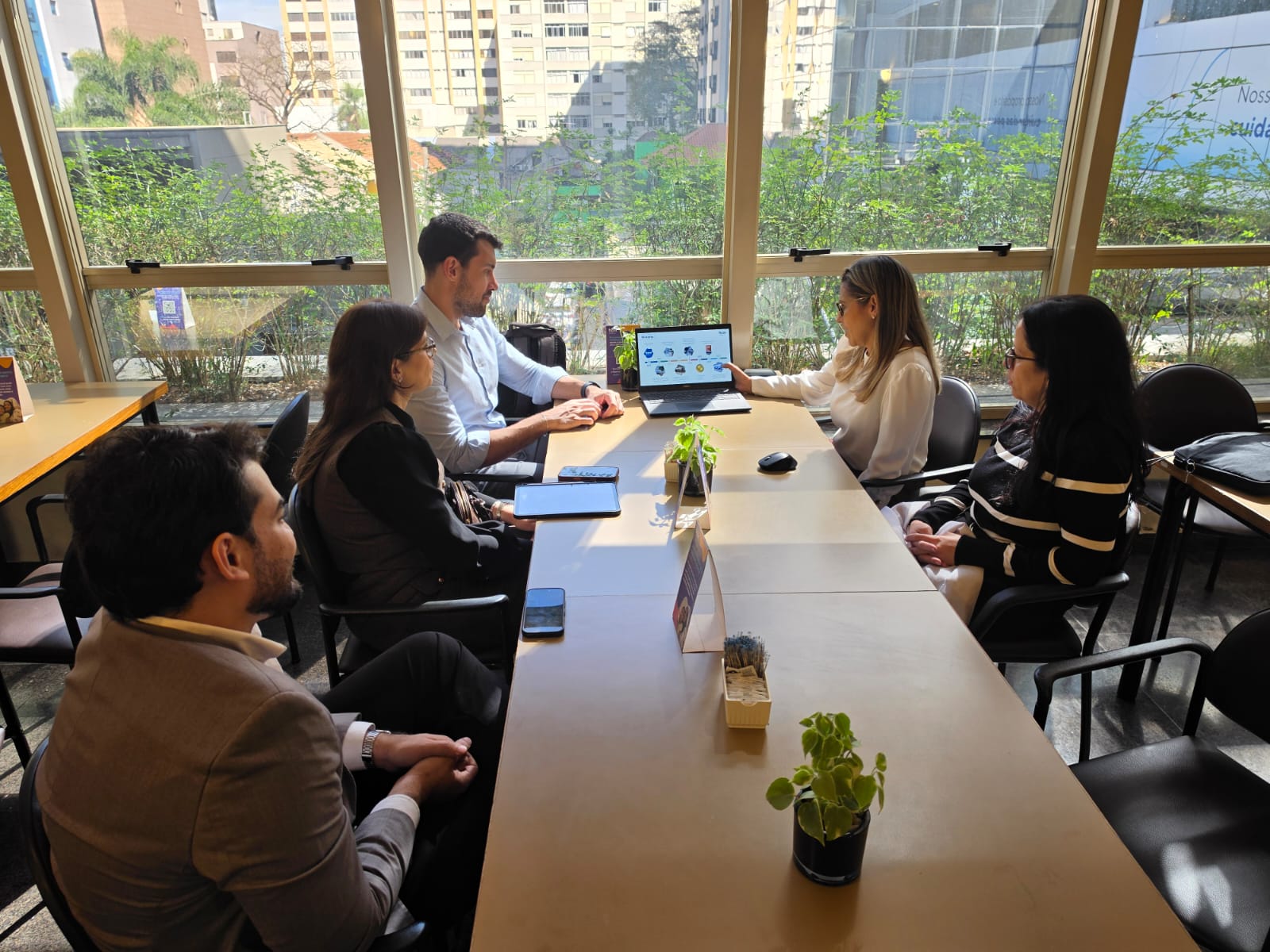 Secretaria de Saúde de Campina Grande visita HCor, em São Paulo, para intercâmbio sobre experiências e boas práticas em gestão e assistência