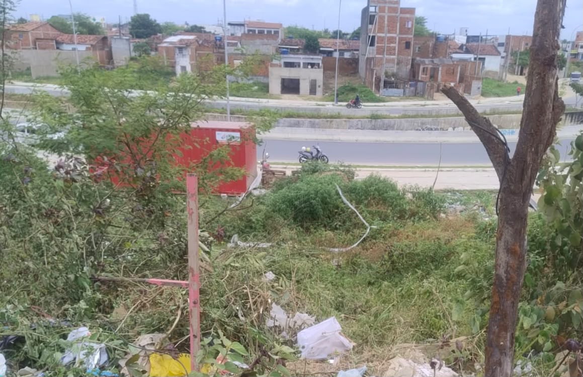 Prefeitura de Campina Grande impede nova tentativa de invasão em área pública no Dinamérica