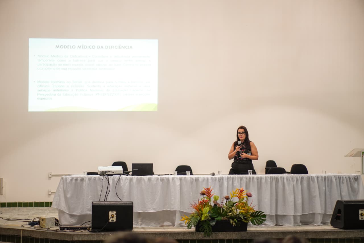 Secretaria de Educação realiza o III Seminário de Atendimento Educacional Especializado (AEE)