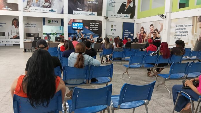 Campina Grande oferece 784 vagas de emprego, conforme sistema de cadastro do Sine Municipal