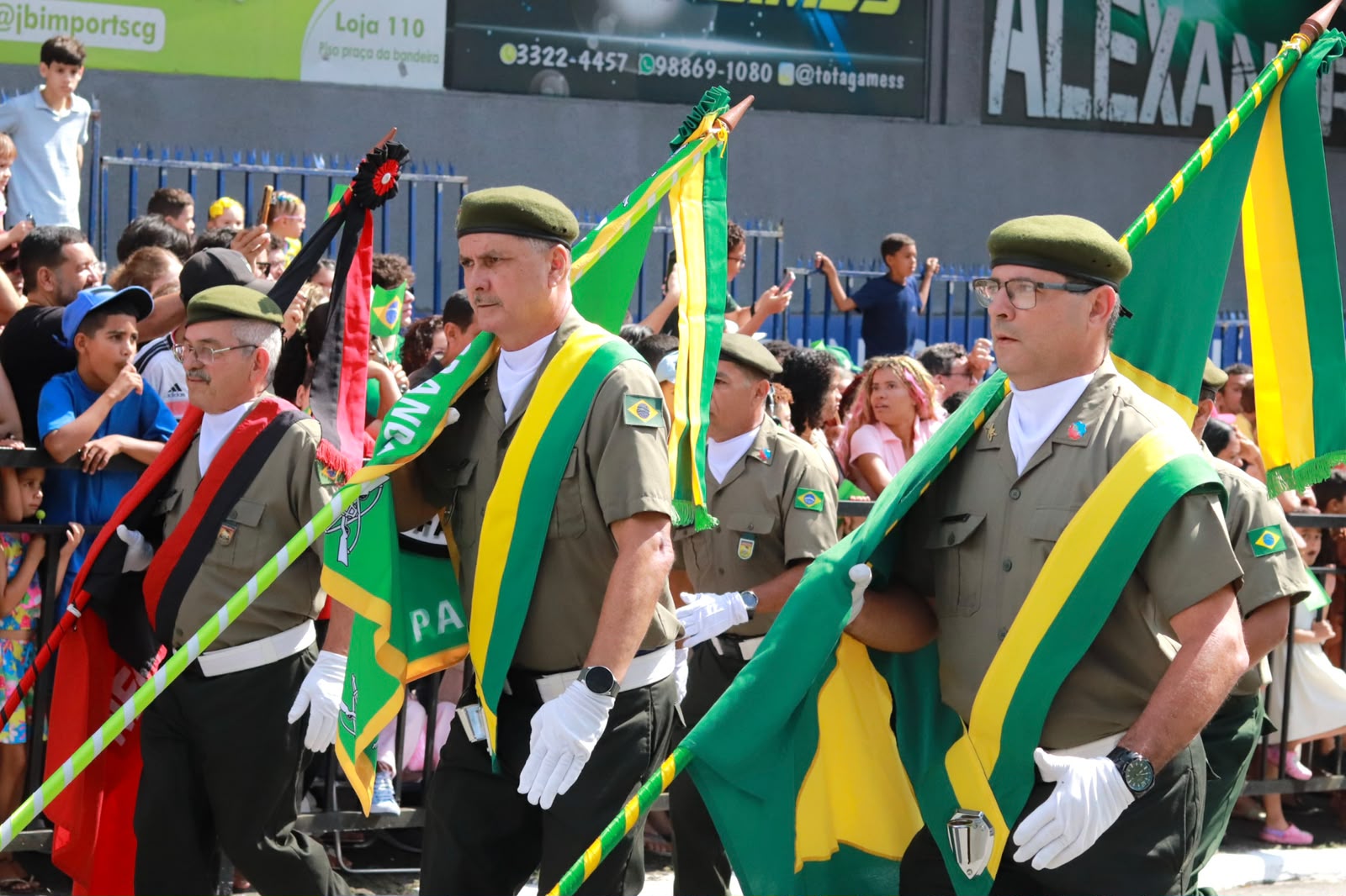 Desfile de 7 de Setembro reúne mais de 10 mil pessoas em Campina Grande para celebrar a Independência do Brasil