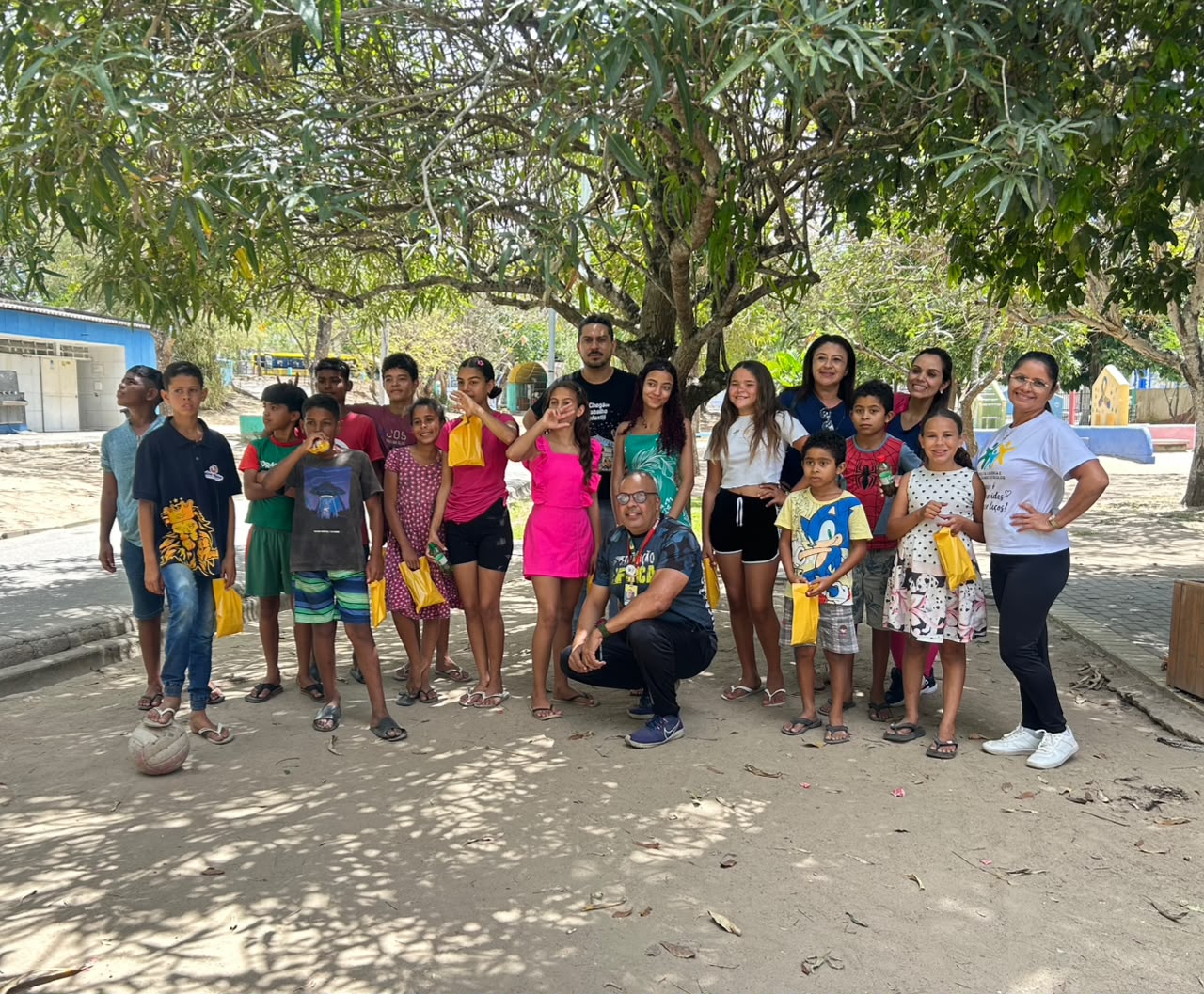 Prefeitura de Campina Grande promove manhã de lazer para crianças e adolescentes dos CRAS no Parque da Criança
