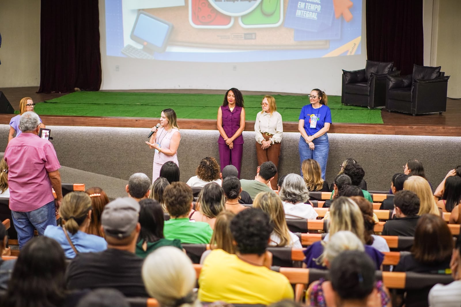 IV Jornada da Educação Integral reúne profissionais da Rede Municipal para fortalecer práticas voltadas à equidade