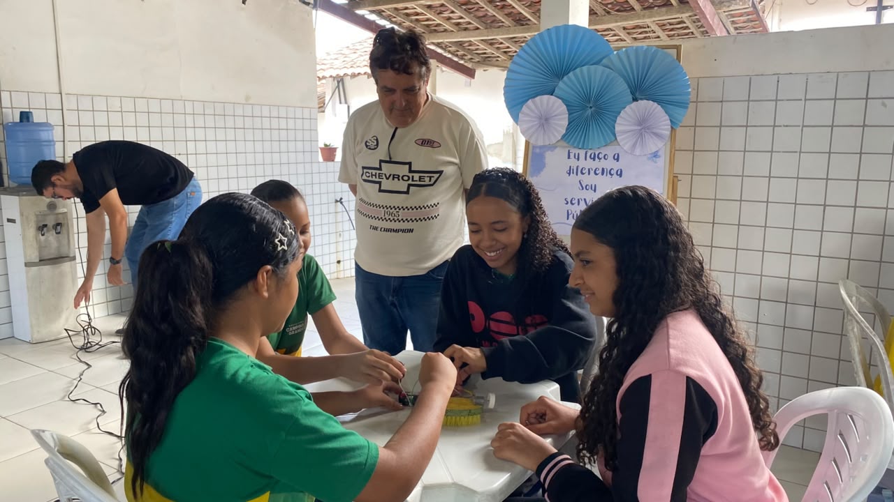 SECTI leva oficina de robótica a alunos da Escola Municipal São Clemente, em Campina Grande